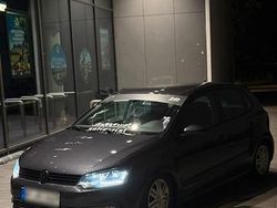 Grau Gebraucht 2015 VW Polo Kleinwagen | 6.800 € (Fairer Preis)