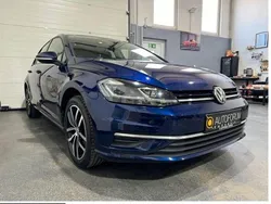 Blau Gebraucht 2017 VW Golf VII Sound Limousine | 16.890 € (Fairer Preis)