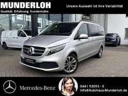 Brillantsilber metallic Gebraucht 2024 Mercedes V250 Edition Van / Kleinbus | 54.900 € (Fairer Preis)