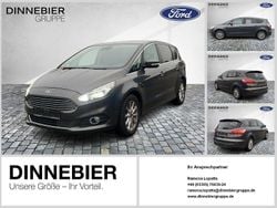 Grau Gebraucht 2016 Ford S-MAX S Van / Kleinbus | 13.490 € (Guter Preis)