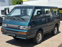 Grün Gebraucht 1994 Mitsubishi L300 Van / Kleinbus | 9.499 €