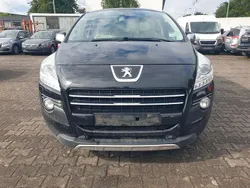 Schwarz Gebraucht 2012 Peugeot 3008 SUV | 5.000 € (Guter Preis)