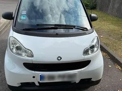 Weiß Gebraucht 2009 Smart ForTwo Coupé Pulse Coupé | 2.599 € (Guter Preis)