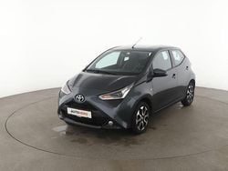Grau Gebraucht 2020 Toyota Aygo X-play Kleinwagen | 11.580 € (Fairer Preis)