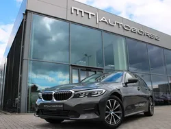 Andere Gebraucht 2020 BMW 320 M Sport Kombi | 29.800 € (Guter Preis)
