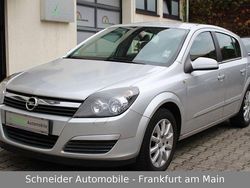 Silber Gebraucht 2004 Opel Astra Limousine | 1.290 € (Etwas zu teuer)