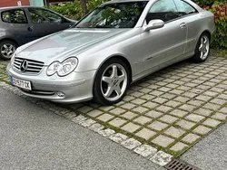 Silber Gebraucht 2002 Mercedes CLK270 Coupé | 5.800 €