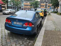 Blau Gebraucht 2006 Honda Civic Hybrid Limousine | 4.500 € (Etwas zu teuer)