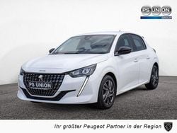 Weiss Gebraucht 2022 Peugeot 208 Active Kleinwagen | 14.990 € (Guter Preis)