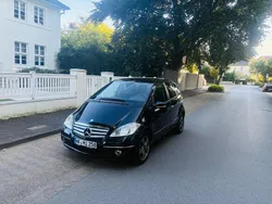 Schwarz Gebraucht 2011 Mercedes A180 Avantgarde Limousine | 5.900 € (Fairer Preis)