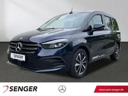 Blau Gebraucht 2025 Mercedes T180 Progressive Van / Kleinbus | 33.950 € (Teuer)