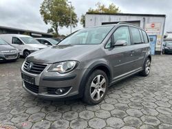 Grau Gebraucht 2008 VW Touran Cross Van / Kleinbus | 2.699 € (Superpreis)