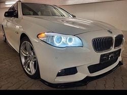 Weiß Gebraucht 2012 BMW 530 M Sport Kombi | 9.900 € (Guter Preis)
