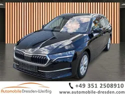 Schwarzmagic perleffekt Gebraucht 2024 Skoda Octavia Selection Kombi | 29.980 € (Superpreis)
