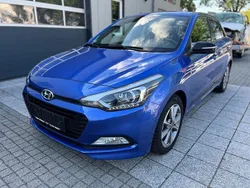 Blau Gebraucht 2018 Hyundai i20 Passion Plus Limousine | 12.400 € (Fairer Preis)