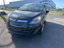 Schwarz Gebraucht 2013 Opel Meriva Innovation Van / Kleinbus | 6.999 € (Fairer Preis)