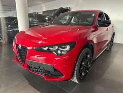 Rot Gebraucht 2023 Alfa Romeo Stelvio Competizione SUV | 42.990 € (Fairer Preis)