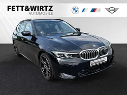 Saphirschwarz Gebraucht 2024 BMW 330 M Sport Kombi | 41.800 € (Superpreis)