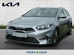 Lunarsilber metallic Neu 2025 Kia Ceed Kleinwagen | 24.650 € (Fairer Preis)