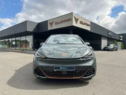 Grün Neu 2025 Cupra Born VZ Kleinwagen | 53.636 € (Teuer)