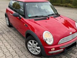 Rot Gebraucht 2003 Mini ONE Kleinwagen | 3.600 € (Etwas zu teuer)