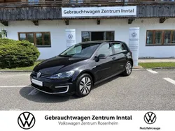 Deep black perleffekt Gebraucht 2020 VW e-Golf Comfortline Kleinwagen | 14.900 € (Guter Preis)