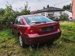 Rot Gebraucht 2003 Ford Mondeo Limousine | 400 € (Fairer Preis)