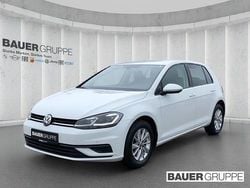 Weiss Gebraucht 2019 VW Golf VII Trendline Limousine | 12.180 € (Guter Preis)