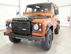 Orange Gebraucht 2016 Land Rover Defender Adventure SUV | 99.900 €