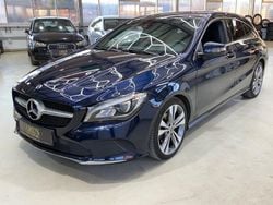 Blau Gebraucht 2017 Mercedes CLA220 Limousine | 13.995 € (Guter Preis)