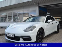 Weiß Gebraucht 2017 Porsche Panamera Turbo Limousine | 72.500 € (Teuer)