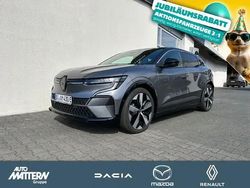 Grau Gebraucht 2024 Renault Mégane Techno Limousine | 37.690 € (Etwas zu teuer)