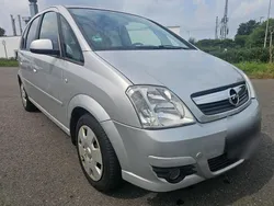 Grau Gebraucht 2006 Opel Meriva Van / Kleinbus | 1.950 € (Fairer Preis)