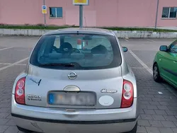 Silber Gebraucht 2003 Nissan Micra Kleinwagen | 900 €