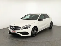 Weiß Gebraucht 2018 Mercedes A200 AMG line Limousine | 22.950 € (Etwas zu teuer)
