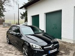 Schwarz Gebraucht 2017 Mercedes 220 AMG line Kombi | 17.500 € (Etwas zu teuer)