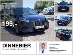 Schwarz (metallic) Gebraucht 2023 Ford Kuga ST-Line SUV | 27.580 € (Guter Preis)