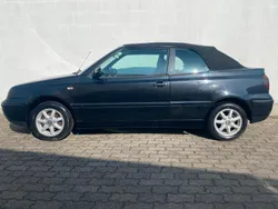 Schwarz Gebraucht 1999 VW Golf Cabriolet Classicline Cabrio | 2.990 € (Fairer Preis)