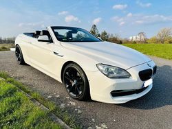 Weiß Gebraucht 2011 BMW 640 Cabriolet Cabrio | 21.900 €