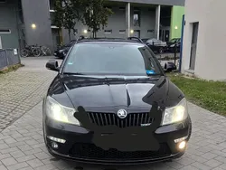 Schwarz Gebraucht 2012 Skoda Octavia vRS Kombi | 6.300 € (Guter Preis)