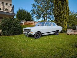 Grau Gebraucht 1970 Opel Kadett Limousine | 7.777 €