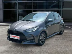 Marlingrau metallic Gebraucht 2021 Toyota Yaris Hybrid Team Kleinwagen | 17.990 € (Fairer Preis)