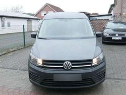 Grau Gebraucht 2020 VW Caddy Van / Kleinbus | 14.800 € (Fairer Preis)