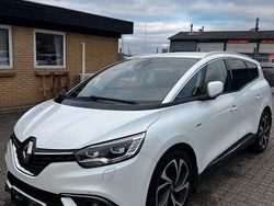 Weiß Gebraucht 2018 Renault Grand Scénic IV Bose Edition Van / Kleinbus | 9.300 € (Etwas zu teuer)