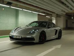 Silber Gebraucht 2021 Porsche Cayman GTS Coupé | 82.000 € (Teuer)