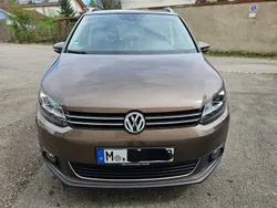 Braun Gebraucht 2012 VW Touran Cross Van / Kleinbus | 14.400 € (Teuer)
