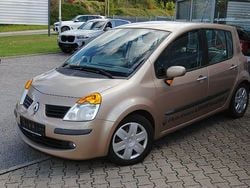 Beige Gebraucht 2005 Renault Modus Dynamique Van / Kleinbus | 790 € (Superpreis)