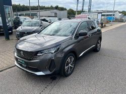 Grau Gebraucht 2022 Peugeot 3008 Allure SUV | 23.299 € (Guter Preis)