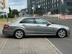 Silber Gebraucht 2010 Mercedes E300 Avantgarde Limousine | 10.900 € (Guter Preis)