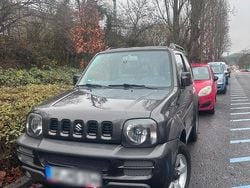 Grau Gebraucht 2014 Suzuki Jimny SUV | 14.450 € (Teuer)